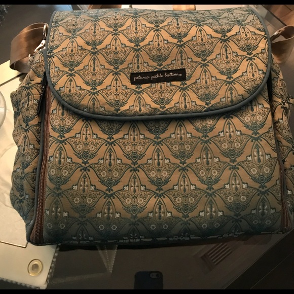 PICKLE PETUNIA BOTTOM BABY BAG/BACKPACK - Picture 1 of 2